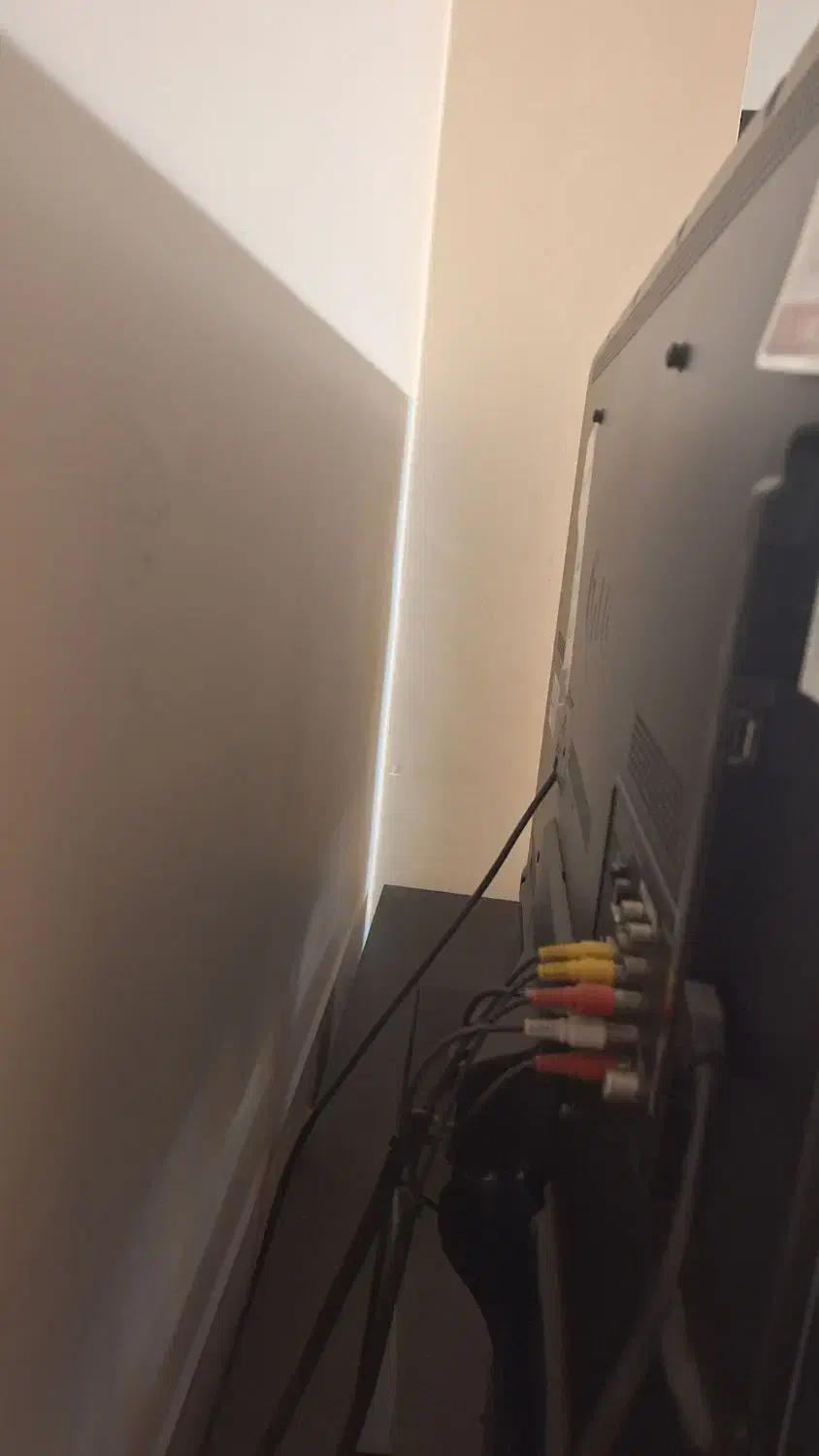 تلوزیون اصل|تلویزیون و پروژکتور|همدان, |دیوار