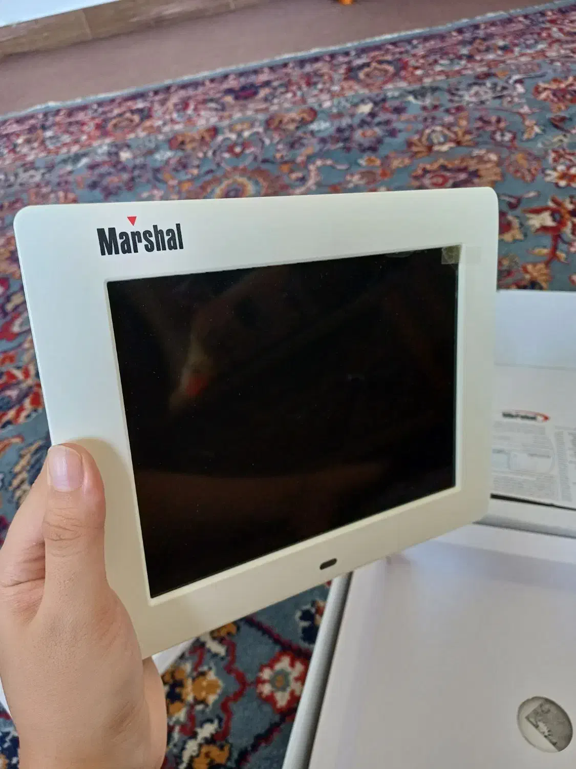 قاب عکس دیجیتال مارشال|صوتی و تصویری|سنگر, |دیوار