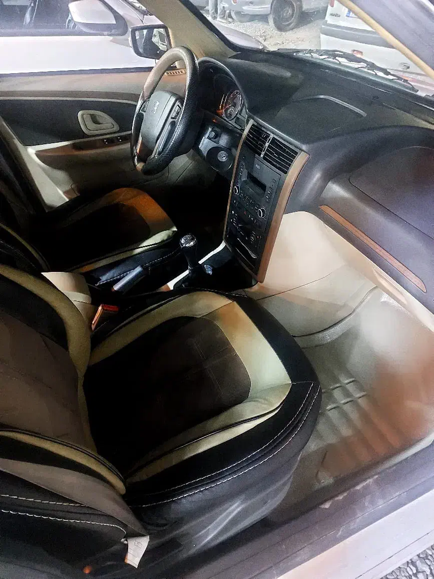 پژو پارس مدل 1402|خودرو سواری و وانت|بروجن, |دیوار