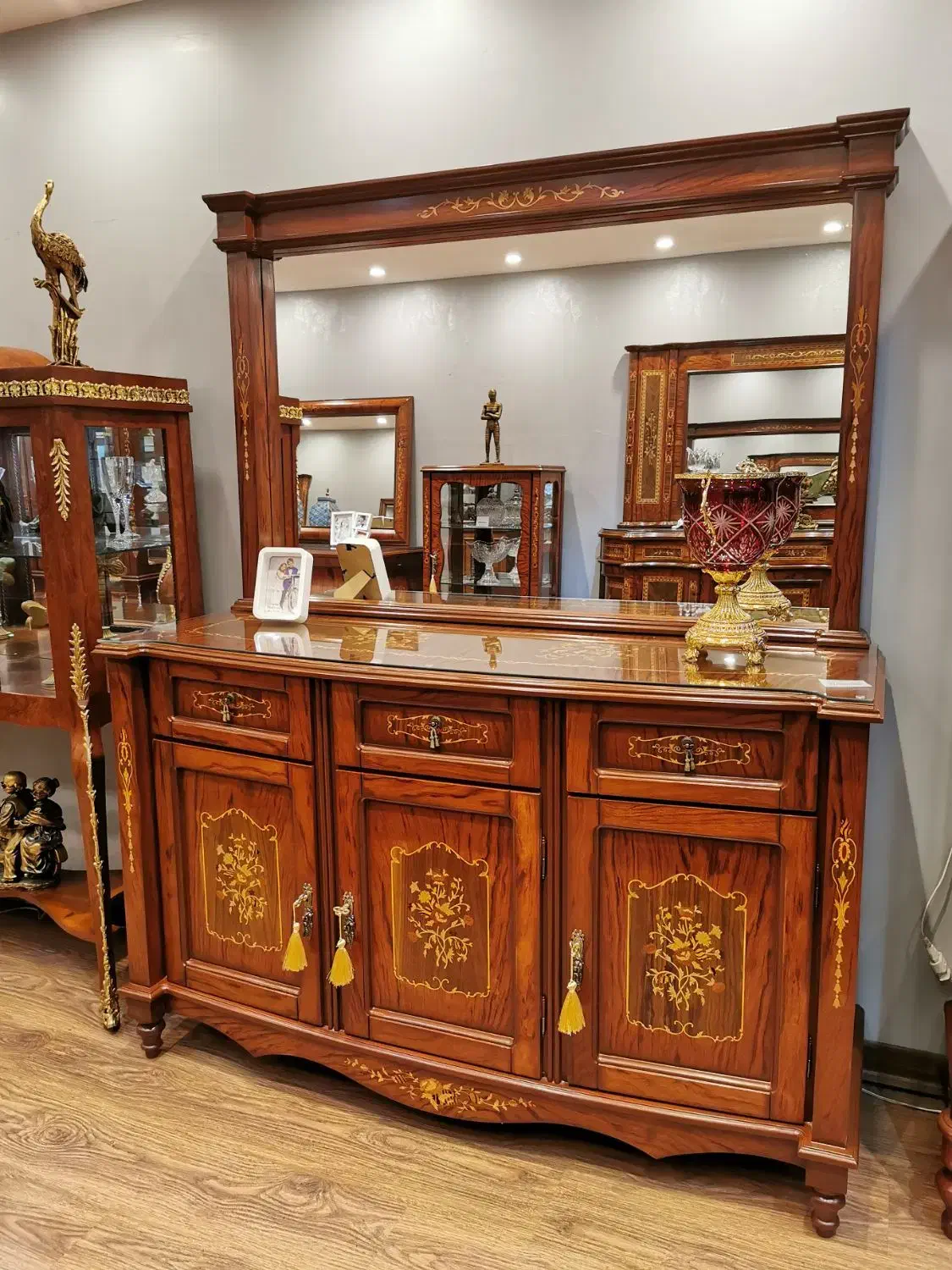 آینه کنسول معرق مدل کاسپین سه در|بوفه، ویترین، کنسول|پردیس, شهرک صنعتی خرمدشت فاز ۷|دیوار