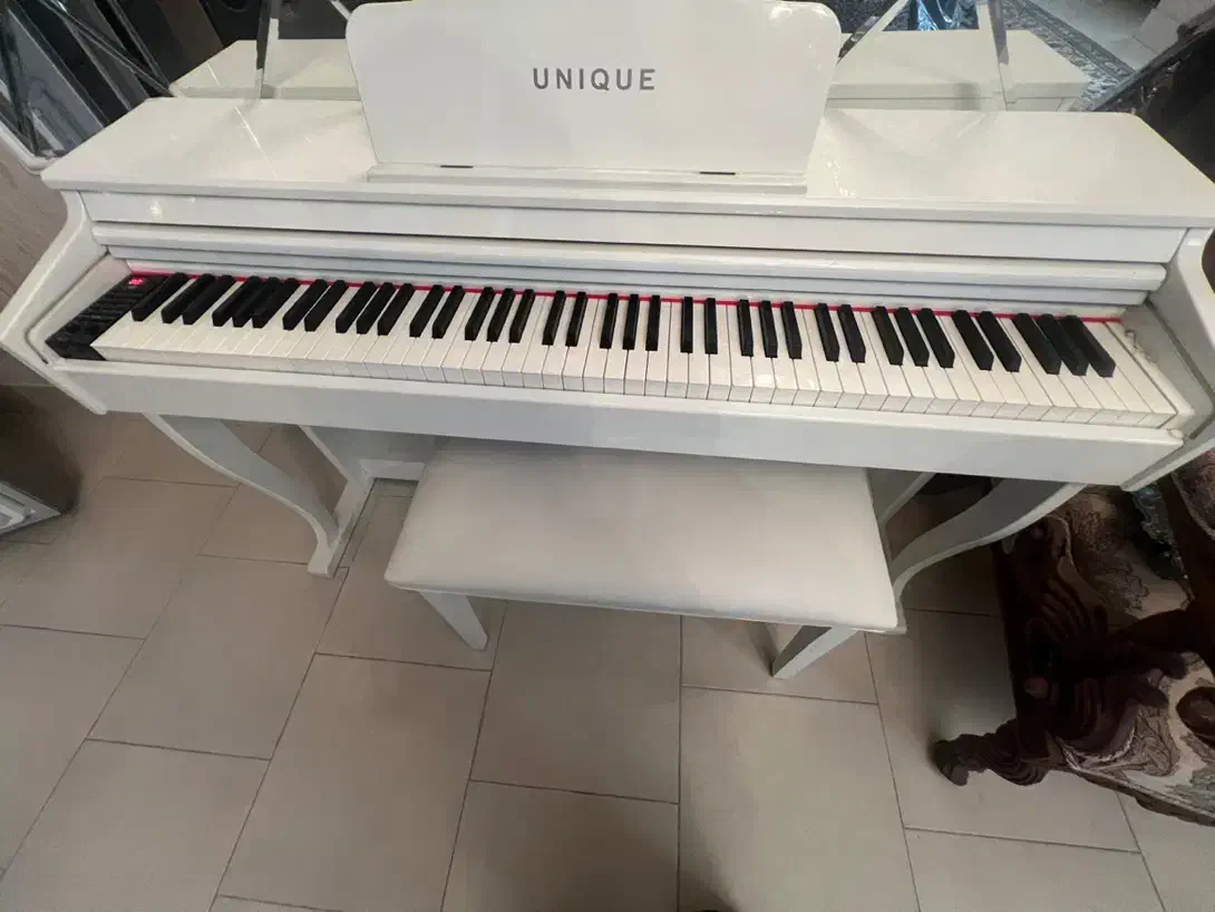 پیانو دیجیتال ،یونیک|پیانو، کیبورد، آکاردئون|اصفهان, خانه اصفهان|دیوار