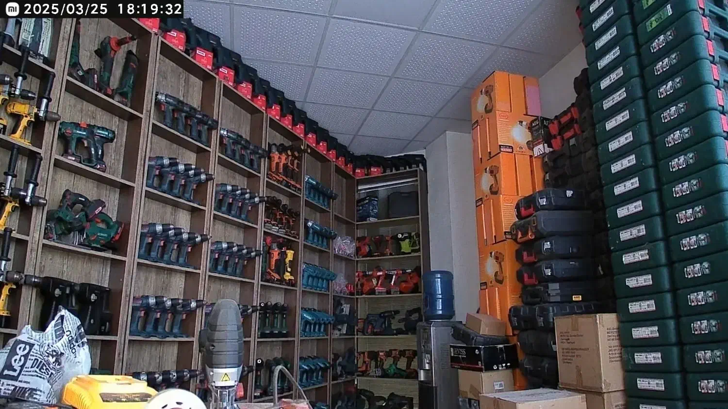 دریل شارژی،باتری،شارژر،تعمیرات تخصصی،تامین قطعات|ابزارآلات|تهران, جمال‌زاده|دیوار