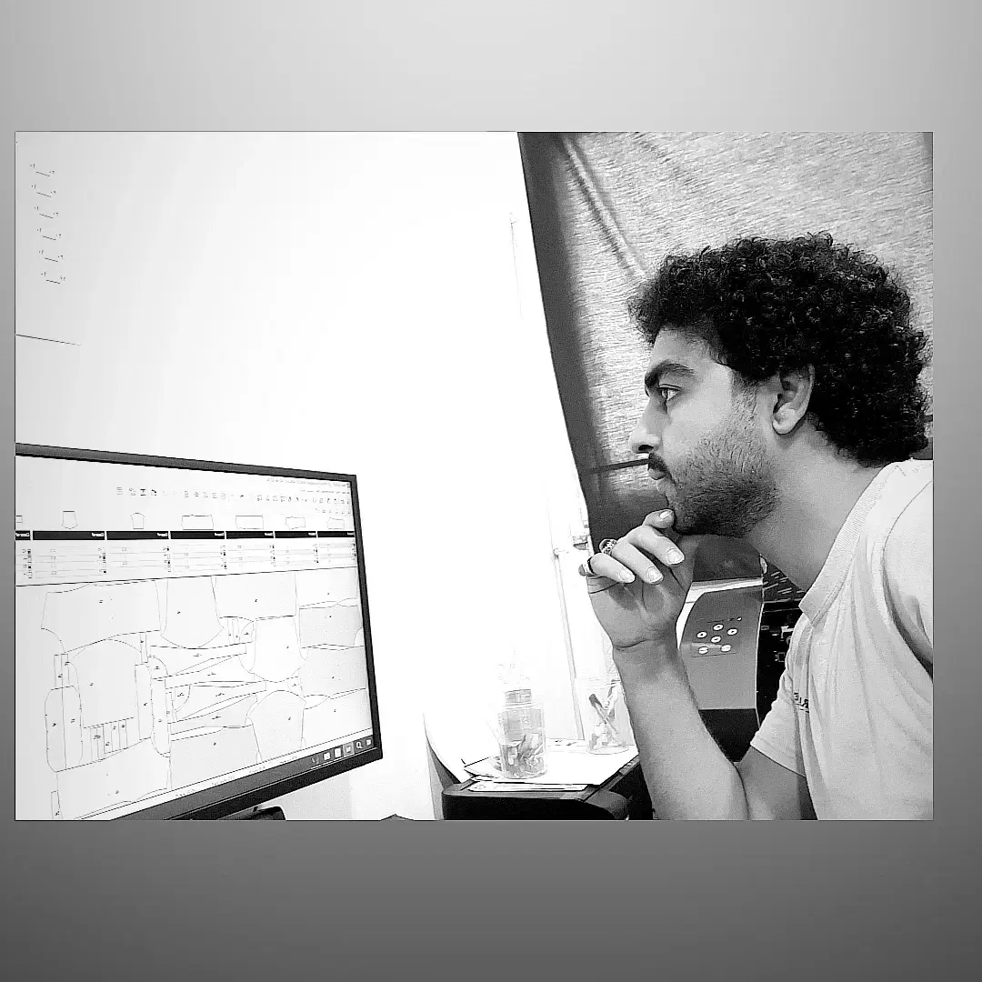 خدمات(طراحی الگو . برش . پلات) پذیرفته میشود|خدمات پیشه و مهارت|تهران, امام زاده حسن|دیوار