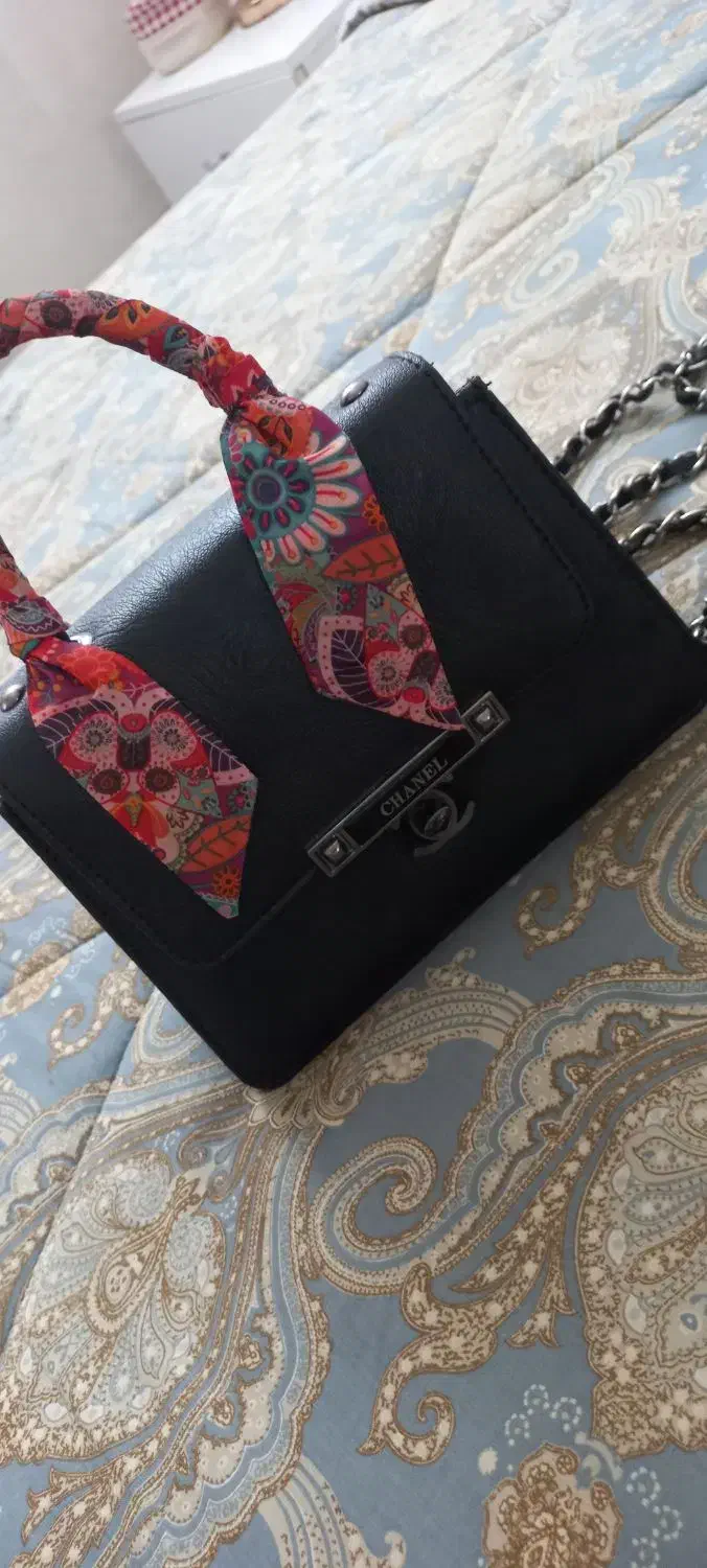 کیف زیبا|کیف، کفش، کمربند|قم, باجک یک|دیوار