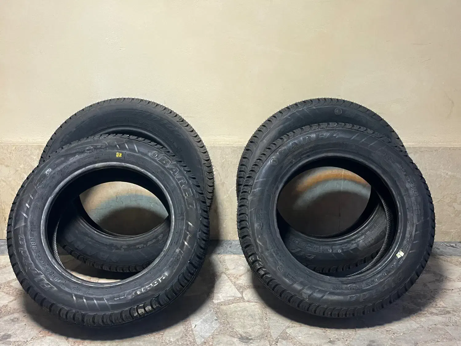 فروش ۴حلقه لاستیک صفر بارز|قطعات یدکی و لوازم جانبی|رشت, لاکانی|دیوار