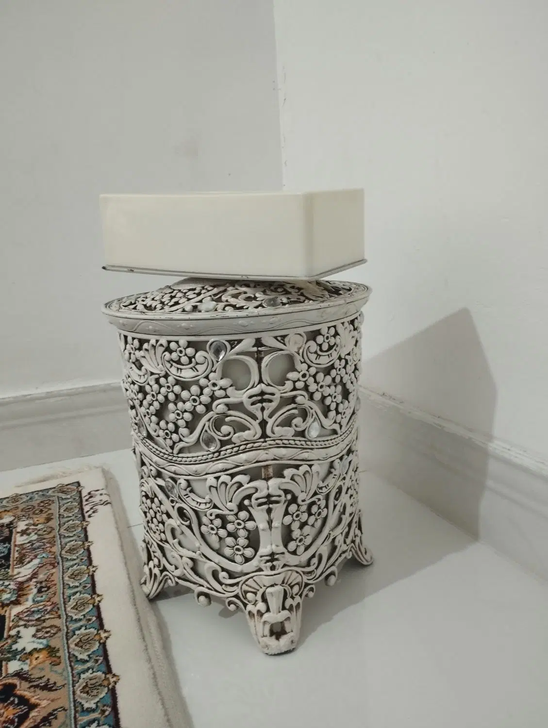 سطل زباله و جای دستمال جای دستمال کاغذی|صنایع دستی و سایر لوازم تزئینی|کرمانشاه, |دیوار
