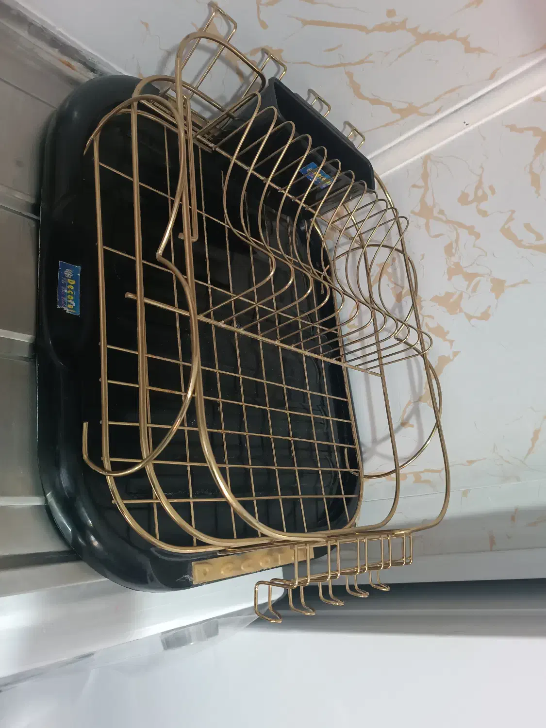 آبچکان درحدنو|آبچکان و نظمدهنده ظروف|پردیس, فاز ۲|دیوار