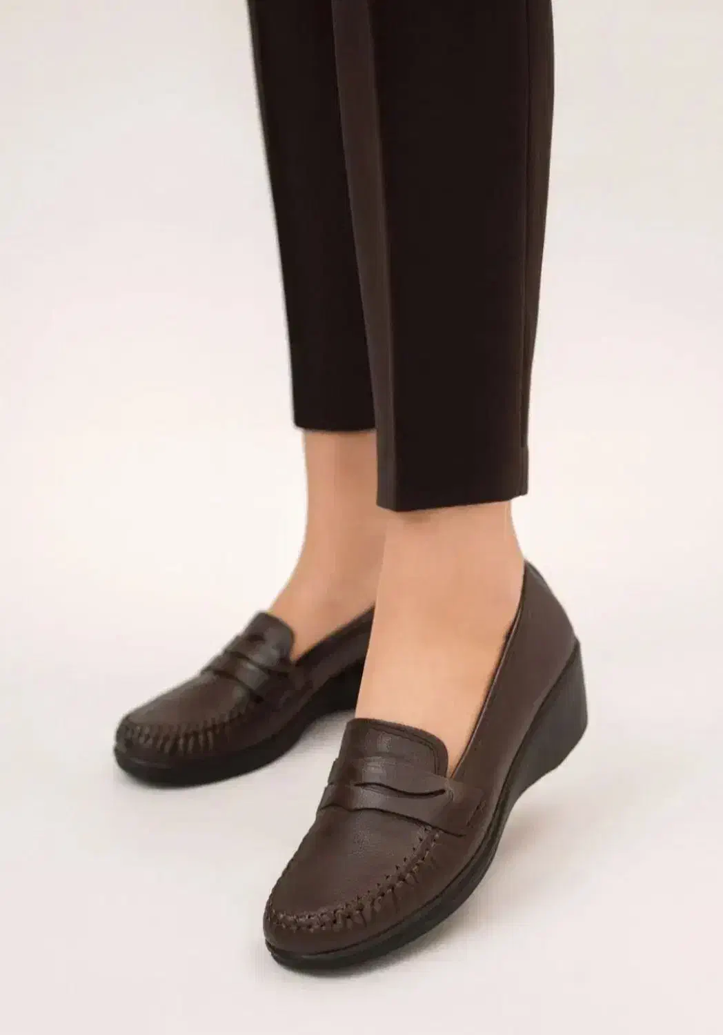 کفش شیک زنانه زیر قیمت خرید فقط بخاطر بستن مغازه|کیف، کفش، کمربند|گرگان, |دیوار