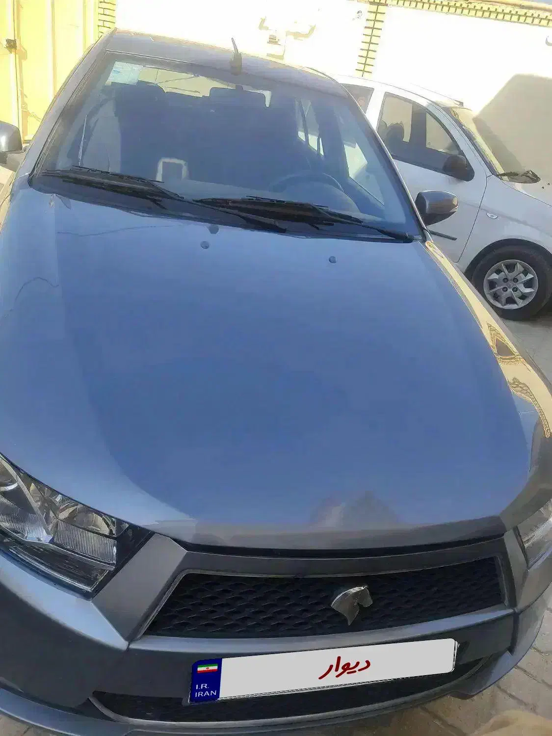 دنا معمولی تیپ یک مدل ۹۸ کارکرد کم|خودرو سواری و وانت|شیراز, شهرک مخابرات|دیوار