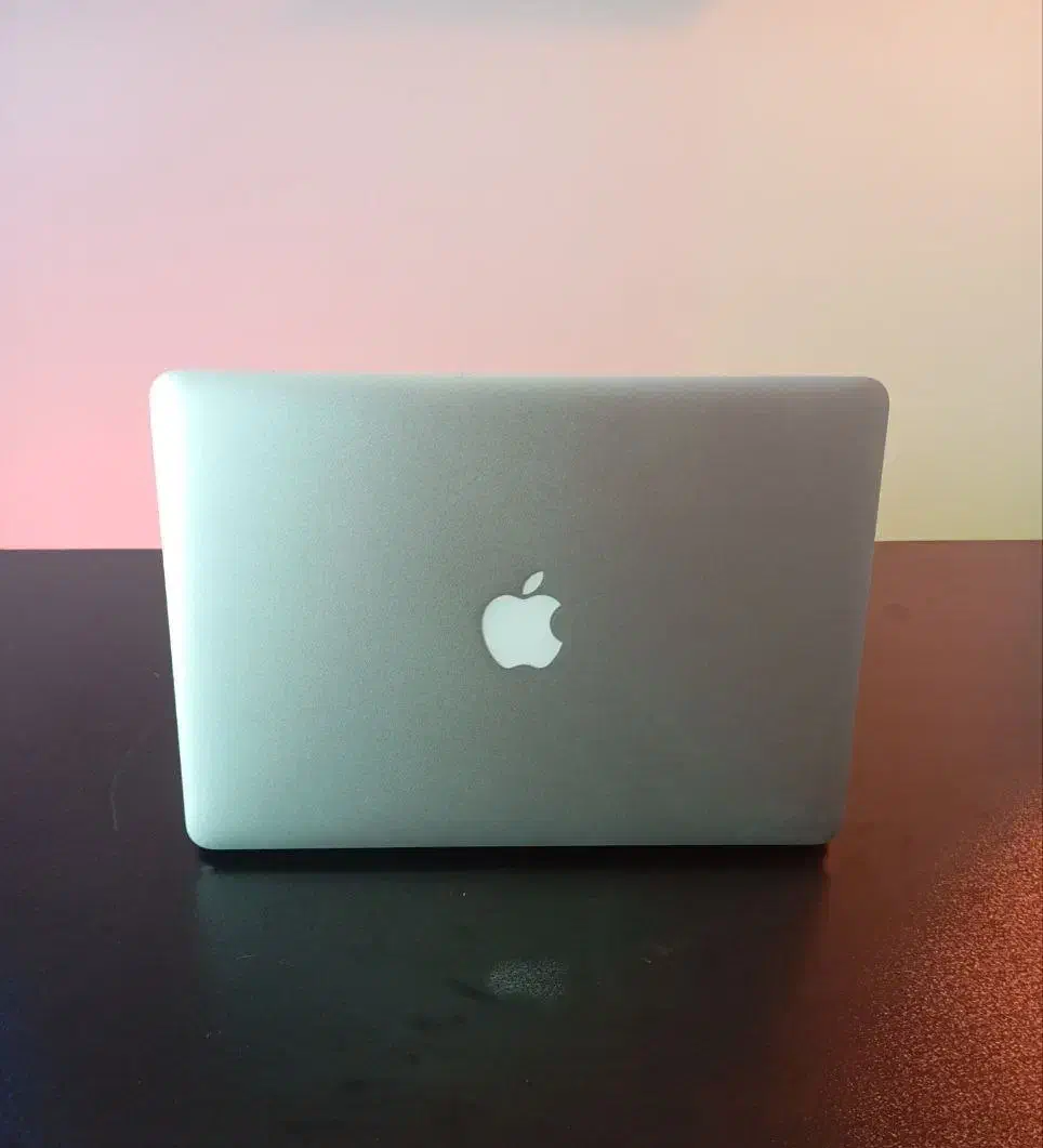 لپ‌تاپ مینی اپل|رایانه همراه|تهران, فلسطین (میدان انقلاب)|دیوار