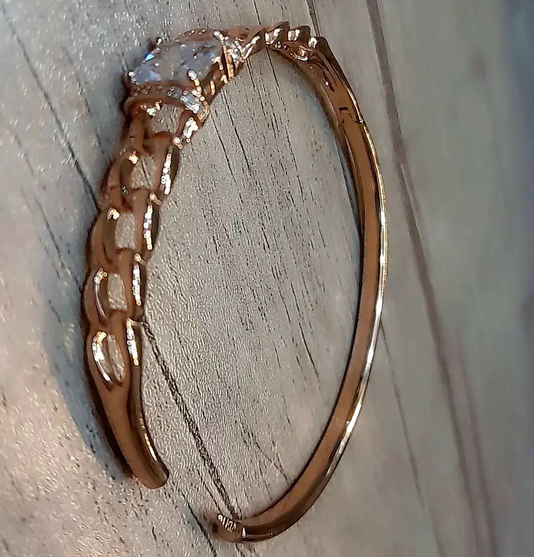 حراج زیورآلات به دلیل تغییر شغل|بدلیجات|صدرا-فارس, فاز ۱|دیوار