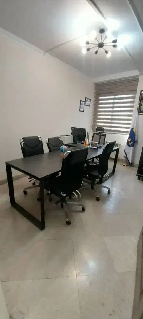 ۷۰ متر سند اداری بر کاشانی نورگیر|اجارهٔ دفتر کار، اتاق اداری، مطب|تهران, سازمان برنامه شمالی|دیوار