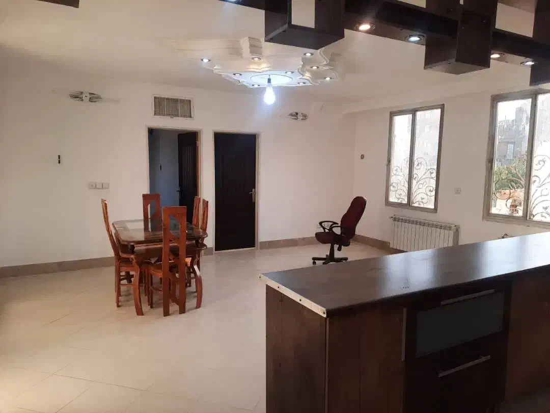 رهن آپارتمان ۹۵ متری ۲ خواب تخلیه در خیابان فکوری|اجارهٔ آپارتمان|ورامین, ورامین|دیوار