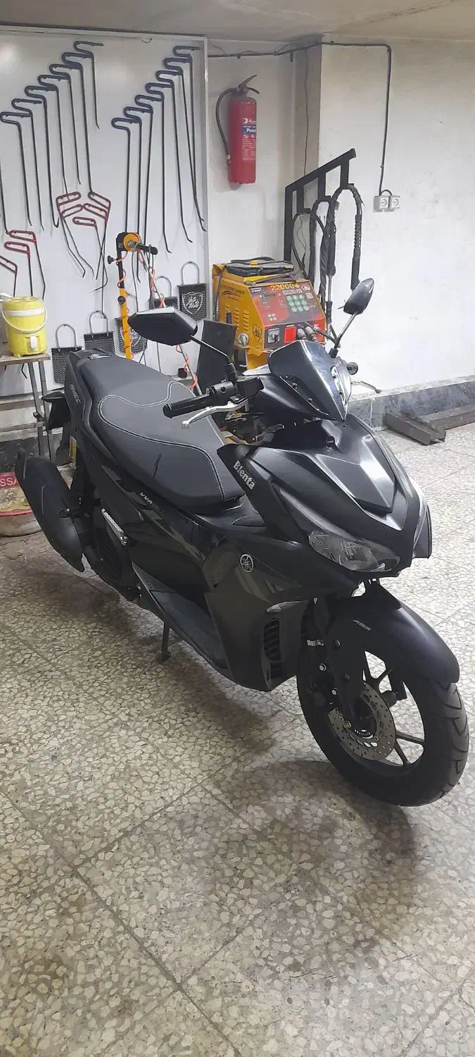 همتاز طرح ایروکس مدل ۴۰۳|موتورسیکلت|ارومیه, |دیوار