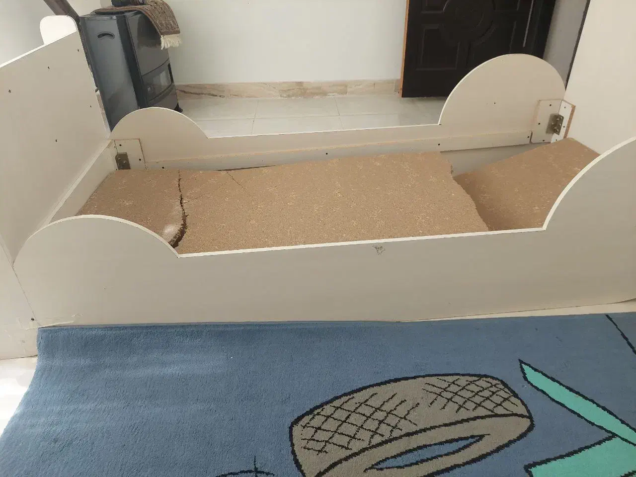 تخت نوجوان|تخت و سرویس خواب|بجنورد, |دیوار