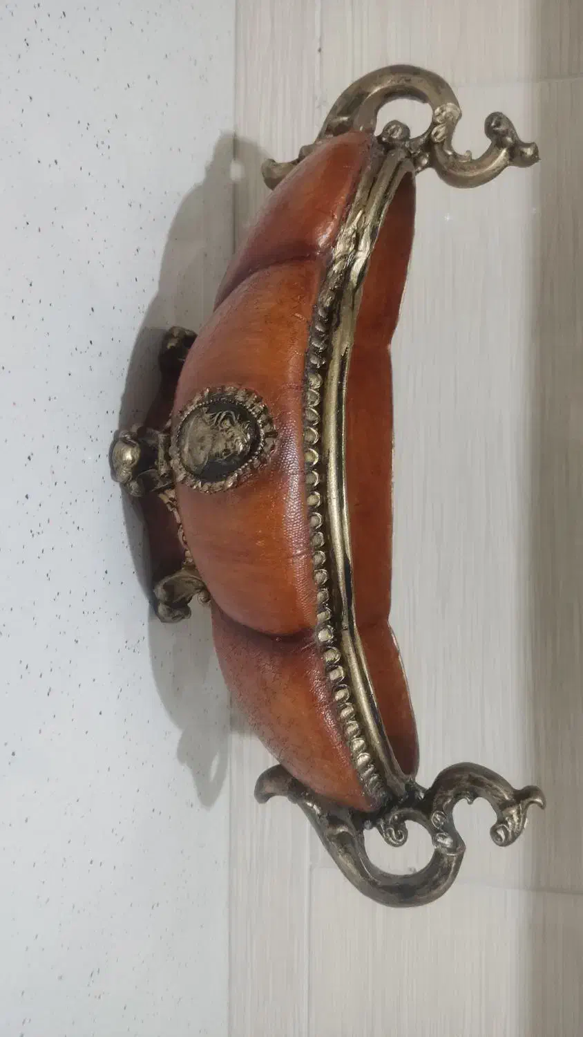 فروشی|ساعت دیواری و تزئینی|میانه, |دیوار