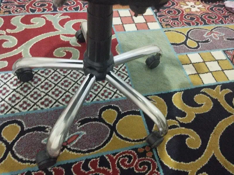 صندلی اداری پایه فلزی نو نو|مبلمان اداری|رباطکریم, نصیرشهر|دیوار