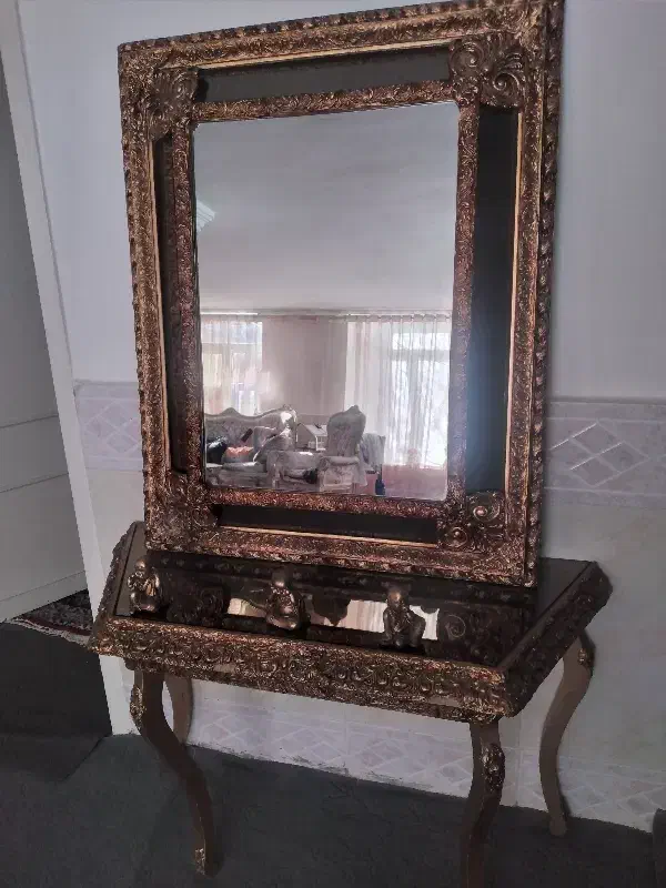 کنسول سالم|بوفه، ویترین، کنسول|تربت‌حیدریه, پائین ولایت|دیوار