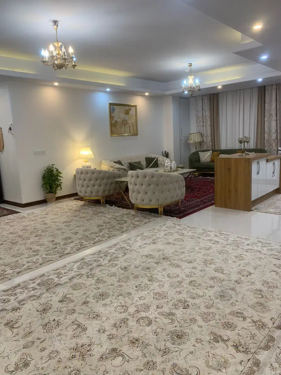 ۱۰۱ متر/فول/بسیار خوش نقشه|فروش آپارتمان|تهران, عباسی|دیوار