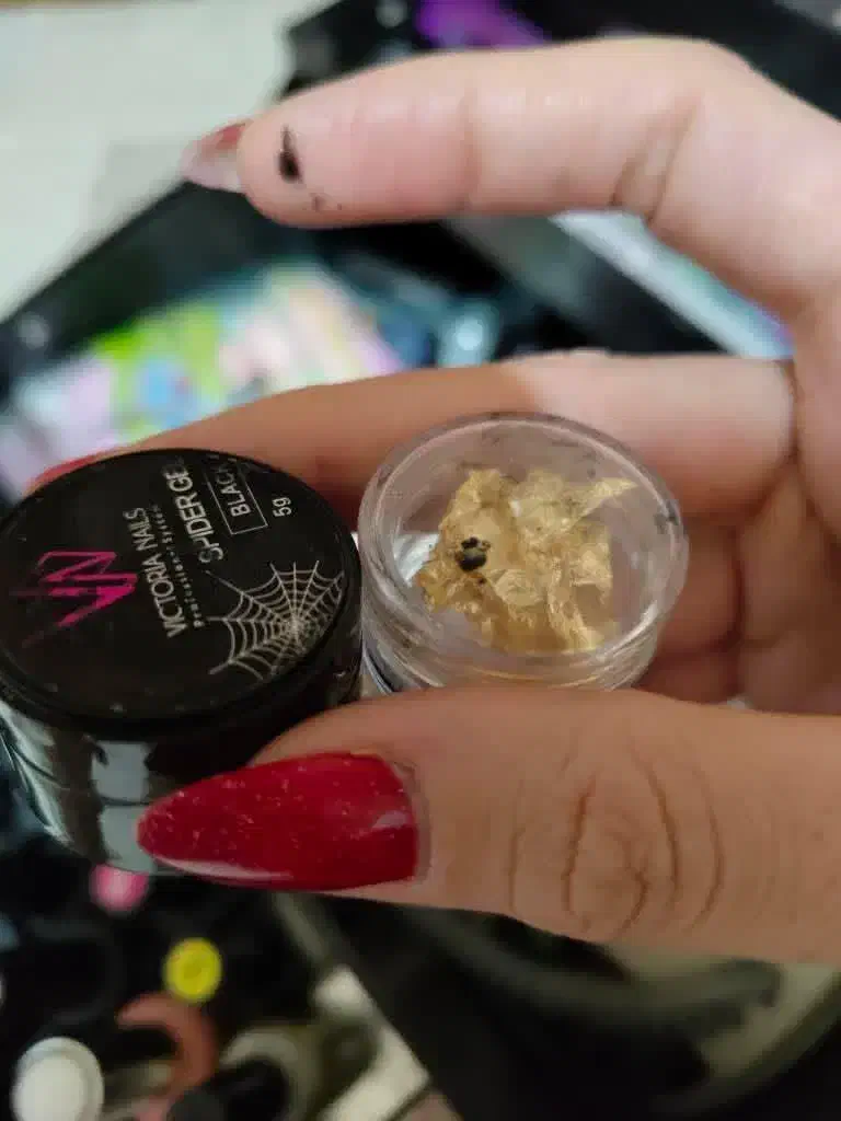 فروشلوازمناخن|آرایشی، بهداشتی، درمانی|میانه, |دیوار