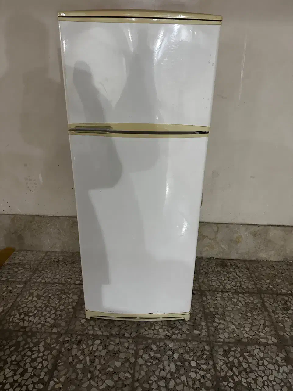 یخچال|یخچال و فریزر|شاهین‌شهر, دهخدا|دیوار