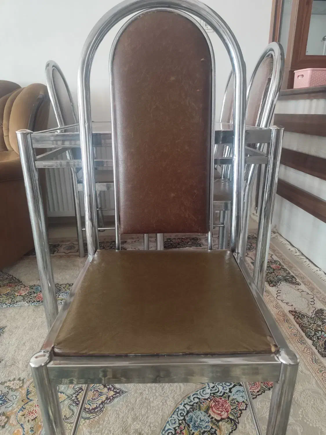 میز ناهار خوری|میز و صندلی غذاخوری|فردوس (خراسان), |دیوار