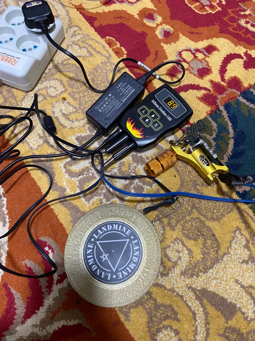 دستگاه تتو بدن|آرایشگاه و سالن‌های زیبایی|مشهد, نیروی هوایی|دیوار