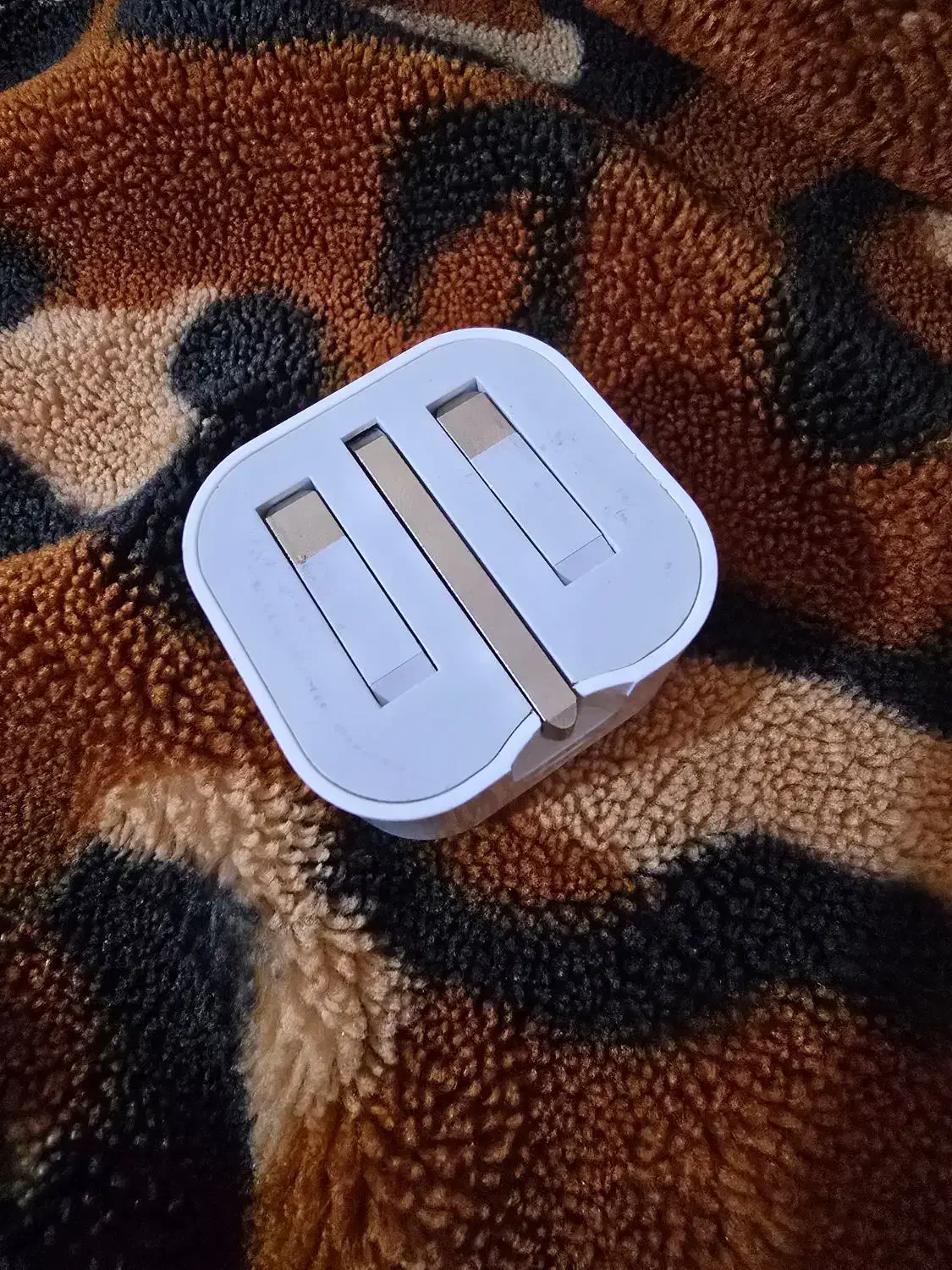 شارژر و کاور ایفون 15 پرومکس|لوازم جانبی موبایل و تبلت|خرم‌آباد, |دیوار