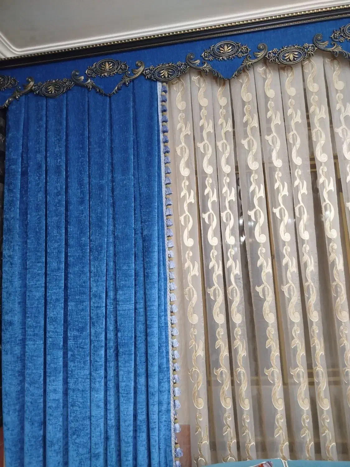 مبل 7نفره و پرده 5/5 متری والن دار|مبلمان خانگی و میز عسلی|مرند, |دیوار