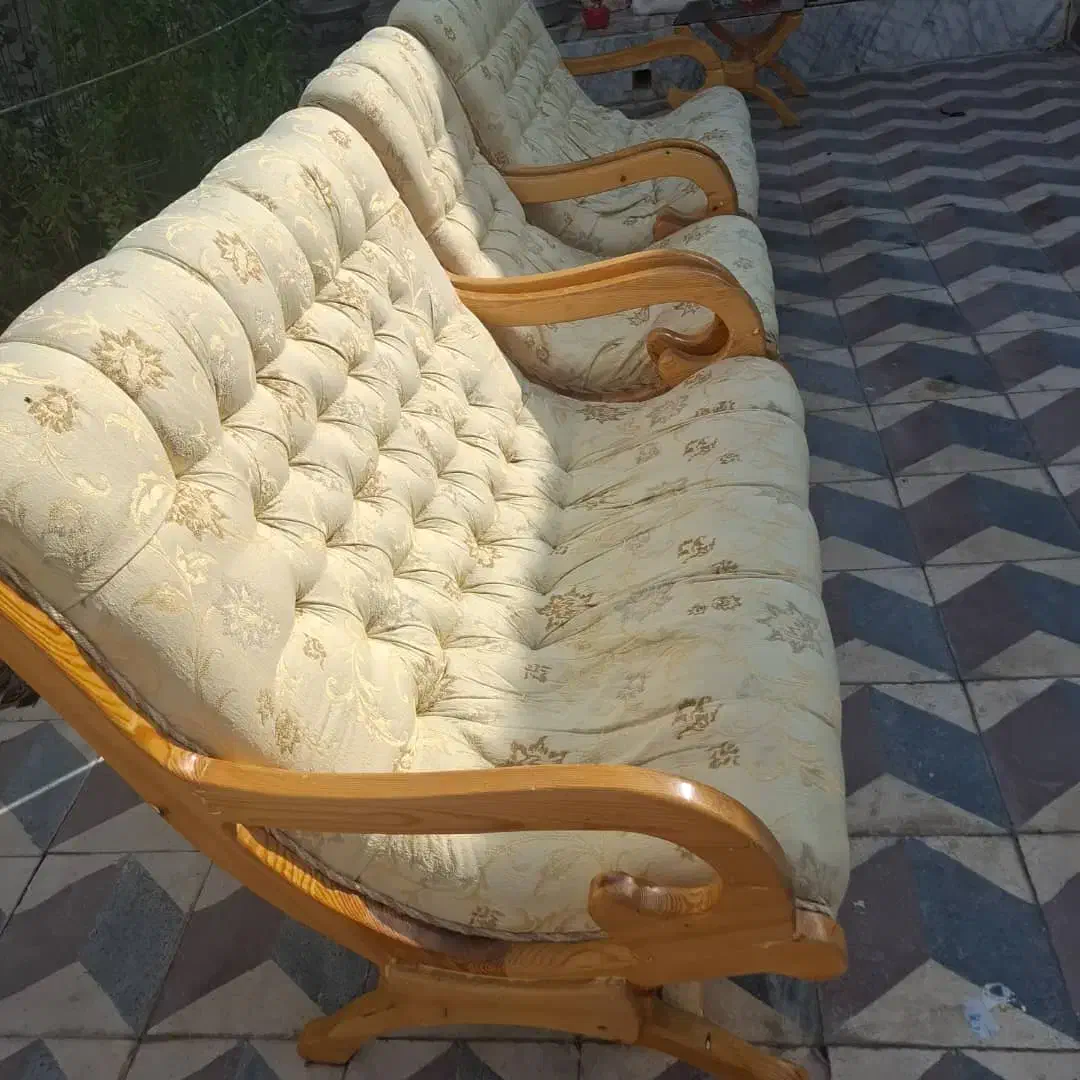 مبل هفت نفره،تمیر،جنس خوب|مبلمان خانگی و میز عسلی|جهرم, |دیوار