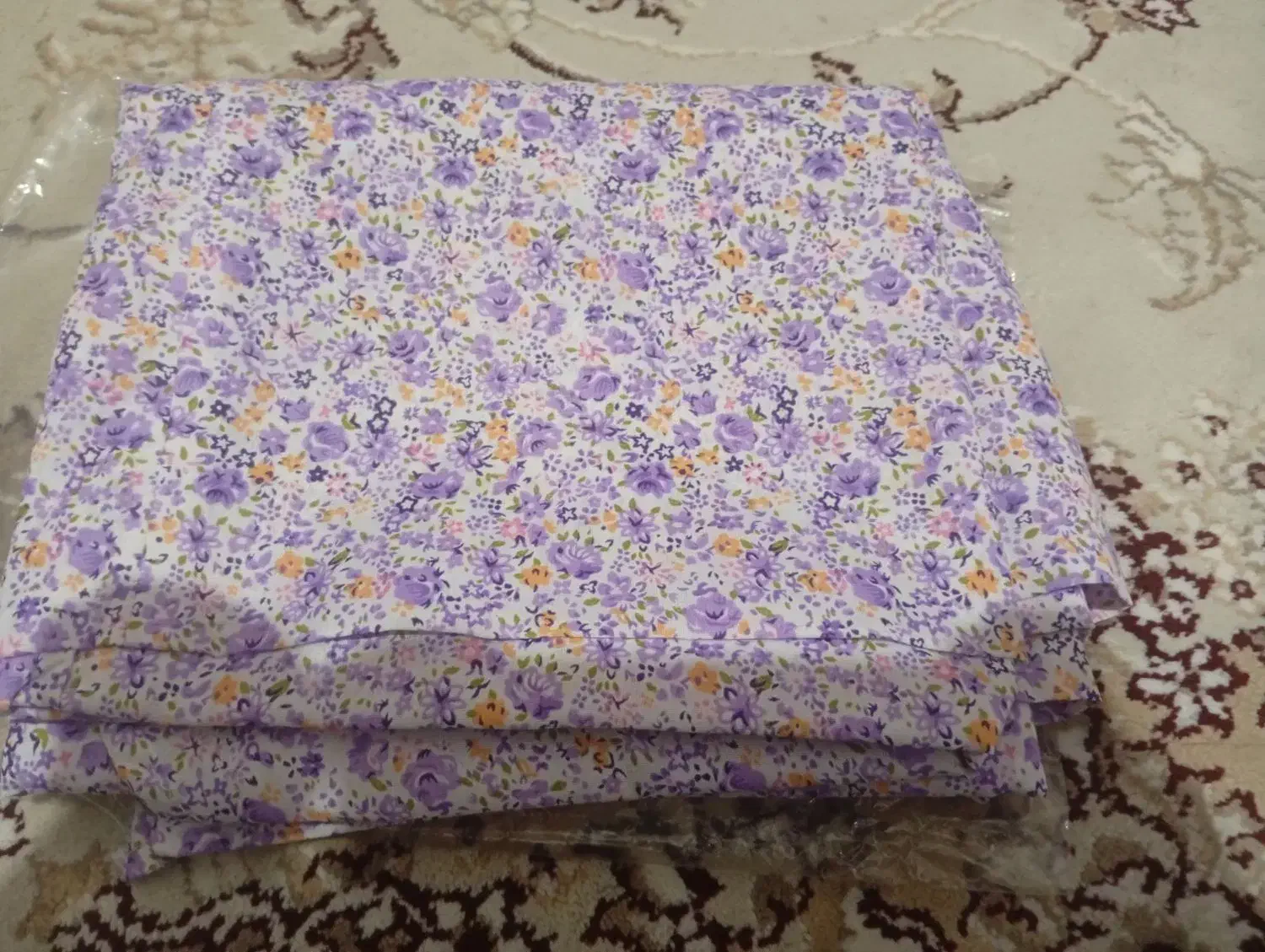 چادر نماز|لباس|اصفهان, طاحونه|دیوار