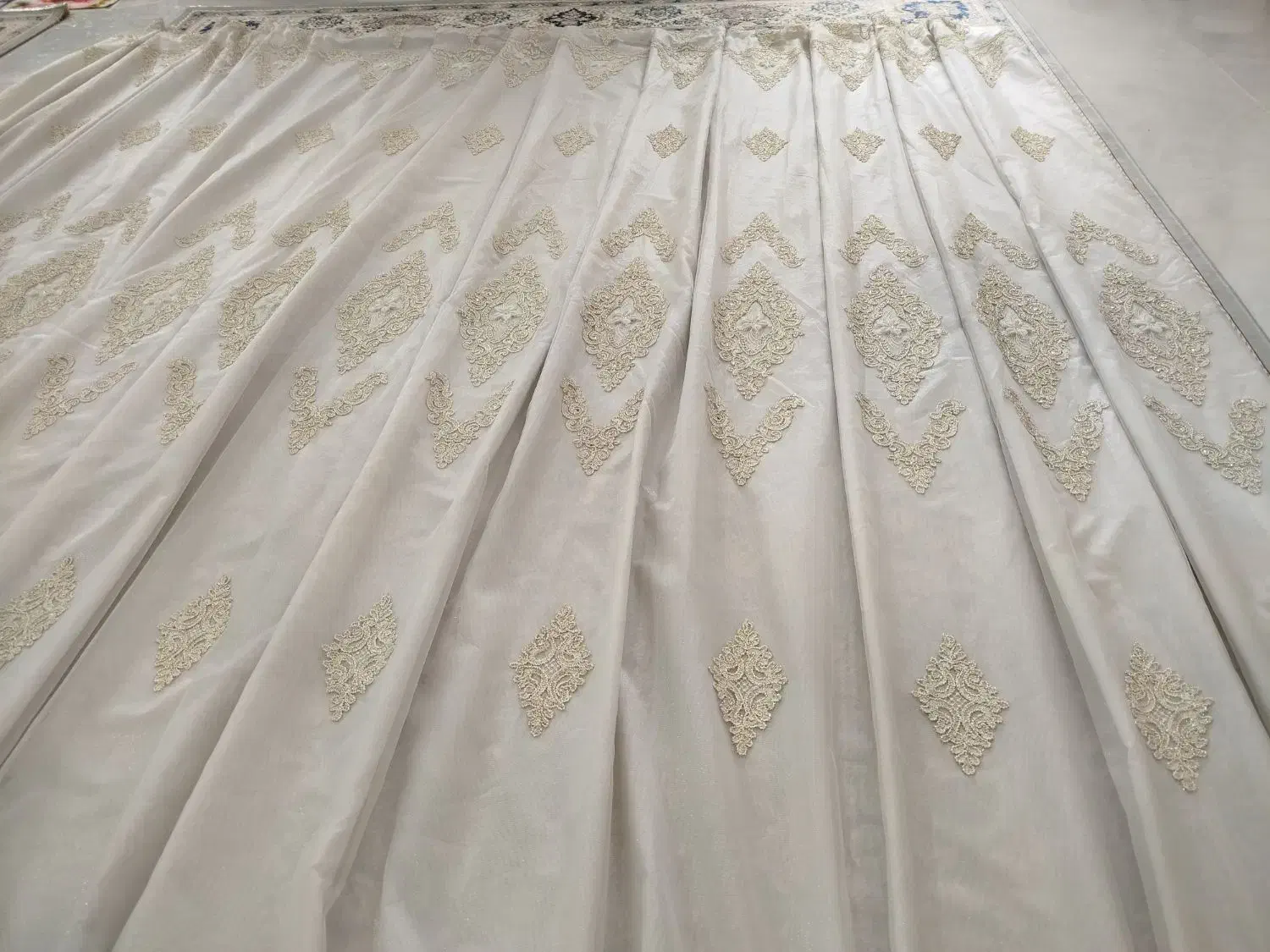 پرده|لباس|ساوه, |دیوار