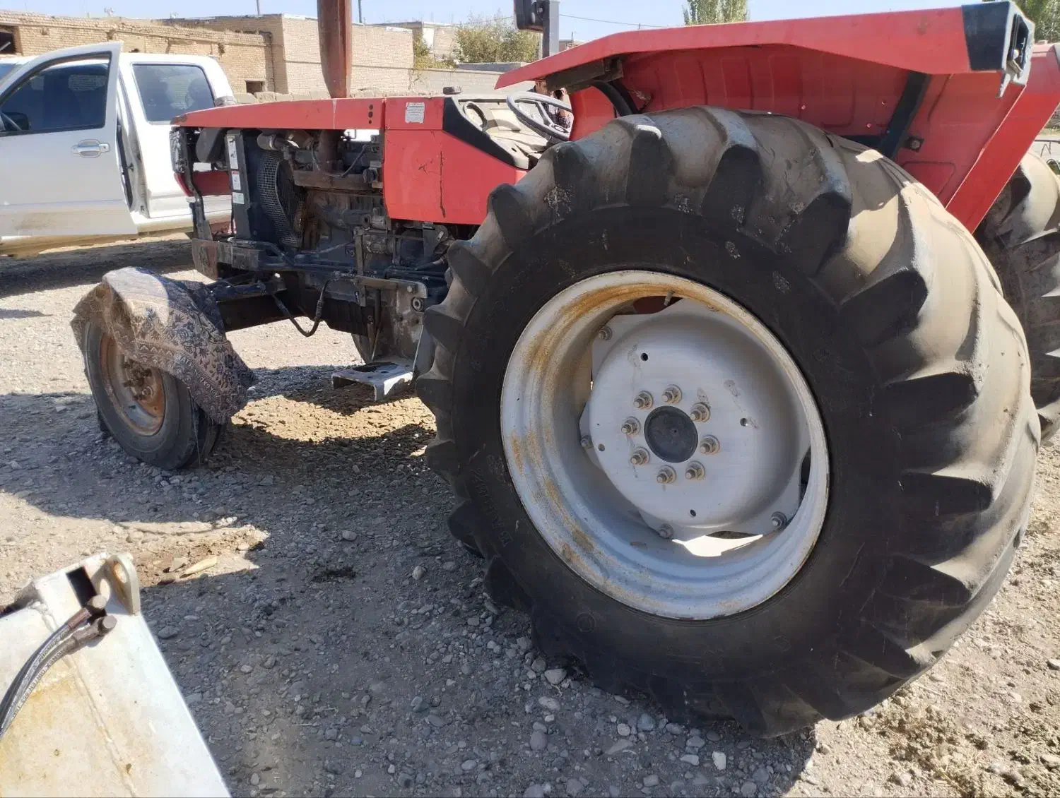 تراکتور سام با بیل جلو تراکتور سالم|خودرو سنگین|پیر سلیمان, |دیوار