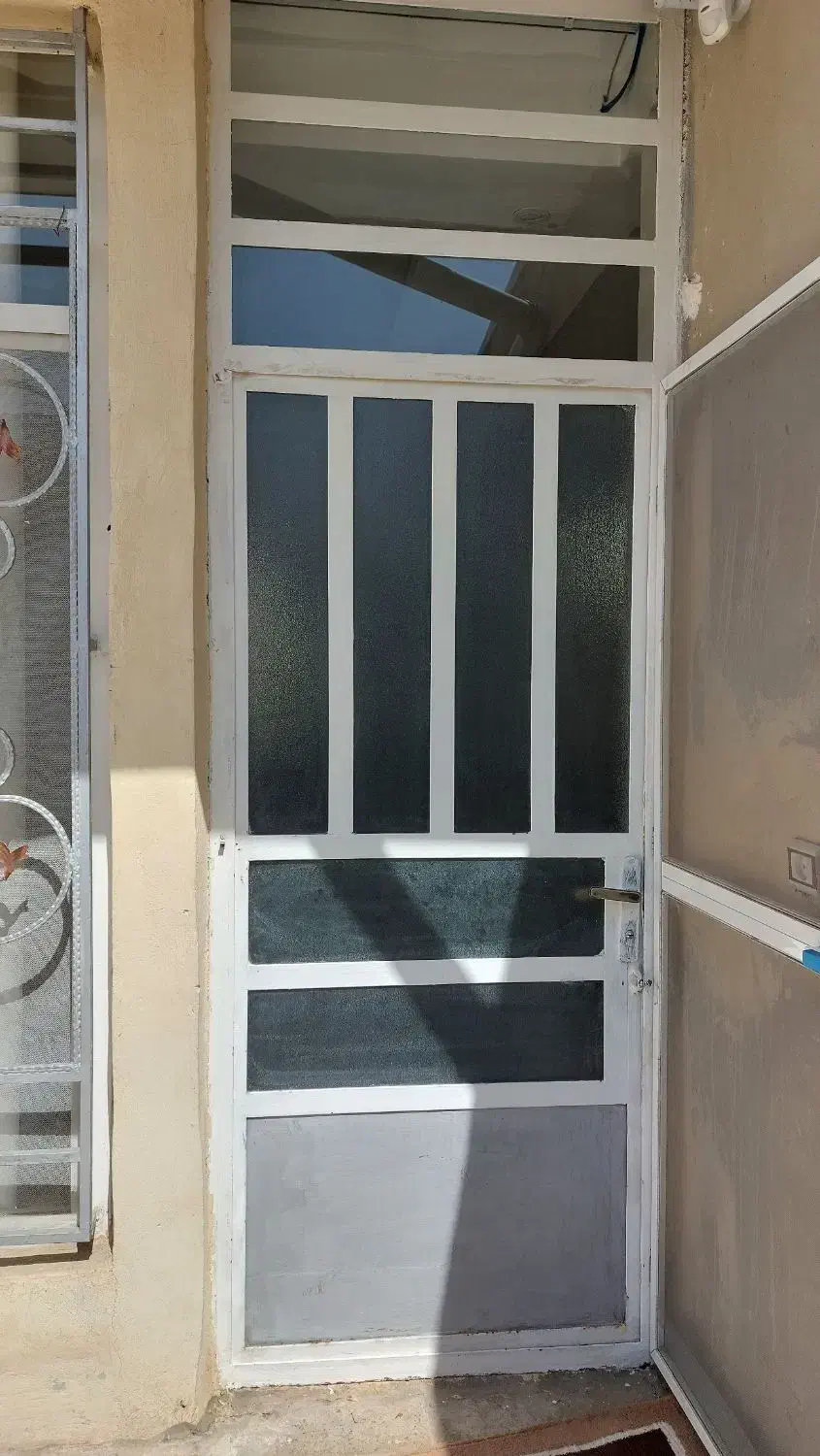 در وپنجره در حدنو|مصالح و تجهیزات ساختمان|آبیک, |دیوار