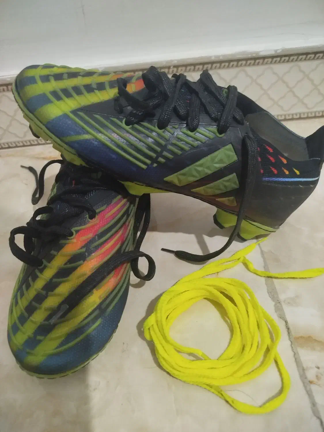 کفش فوتبال آدیداس پردیتور|کیف، کفش، کمربند|قرچک, باقرآباد|دیوار