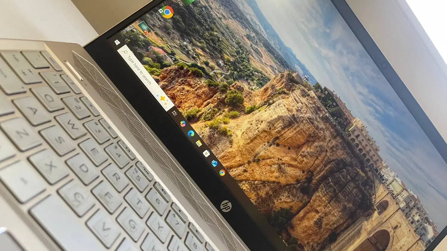 لپتاپ HP Ryzen 3 PRO  سریع، مناسب کار و دانشگاه|رایانه همراه|همدان, |دیوار
