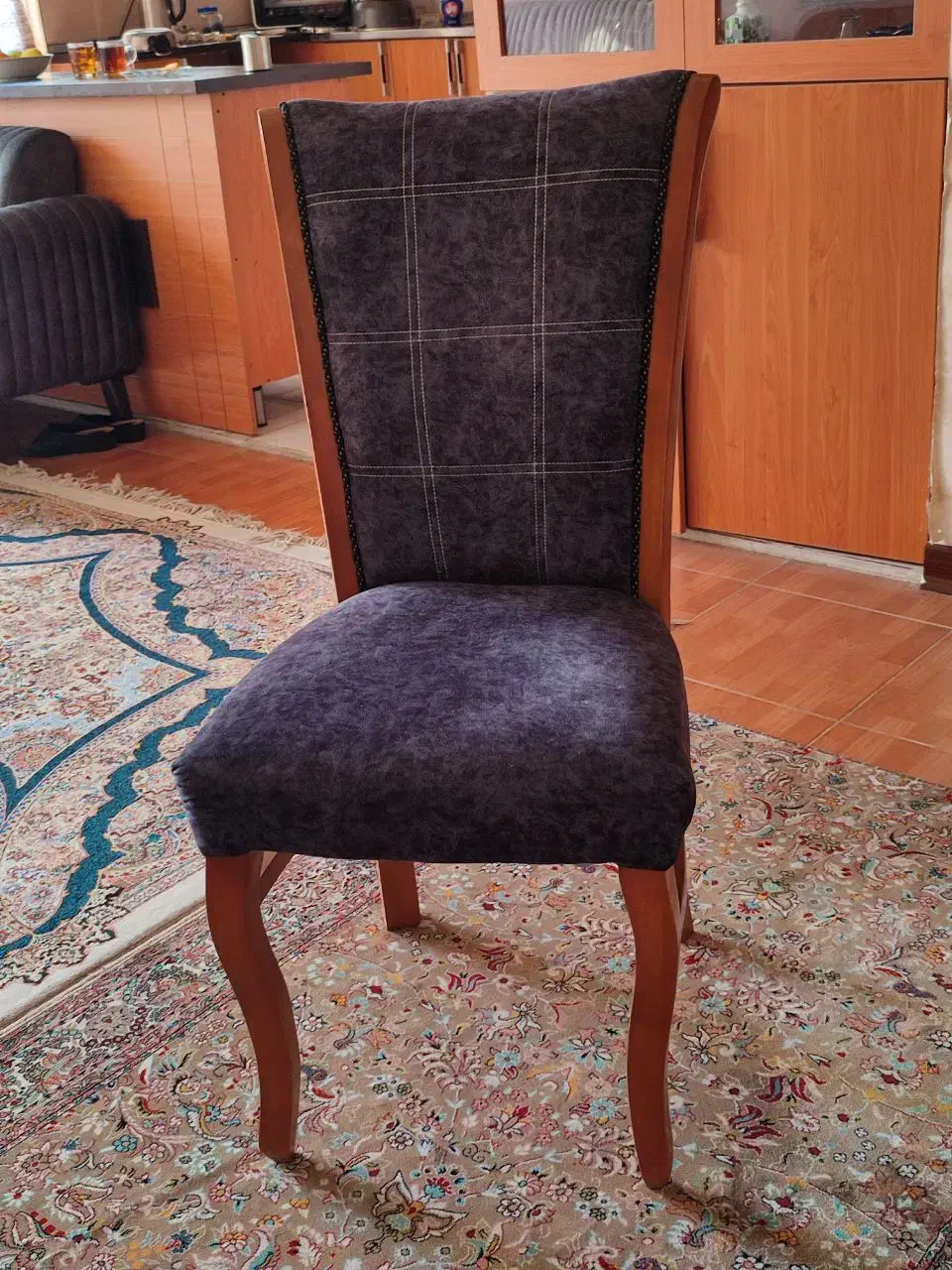 میز و صندلی غذاخوری|میز و صندلی غذاخوری|شیراز, هفت تنان|دیوار