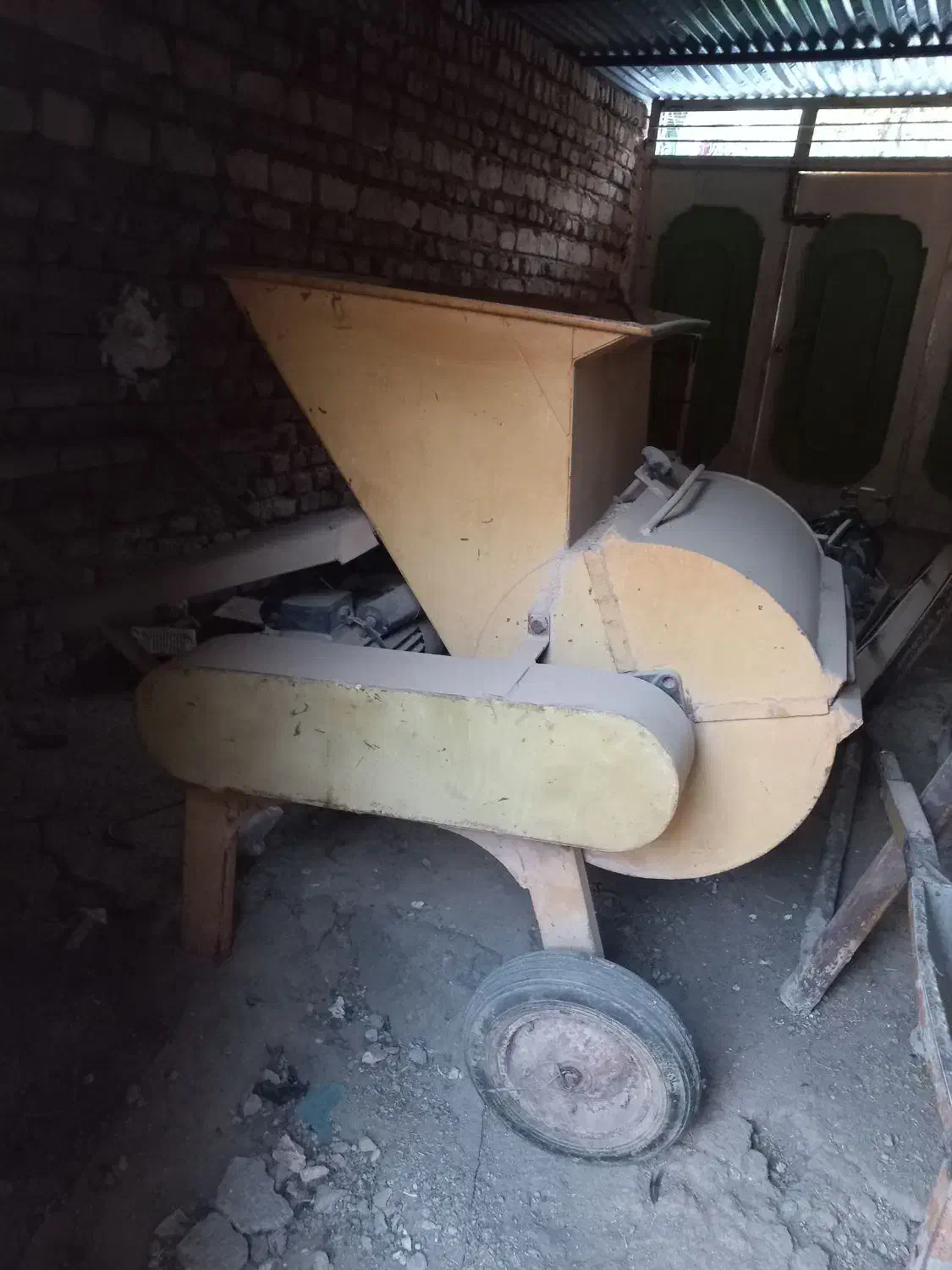 آسیاب یونجه کوب مخصوص دامداران|ماشینآلات صنعتی|کرمانشاه, |دیوار