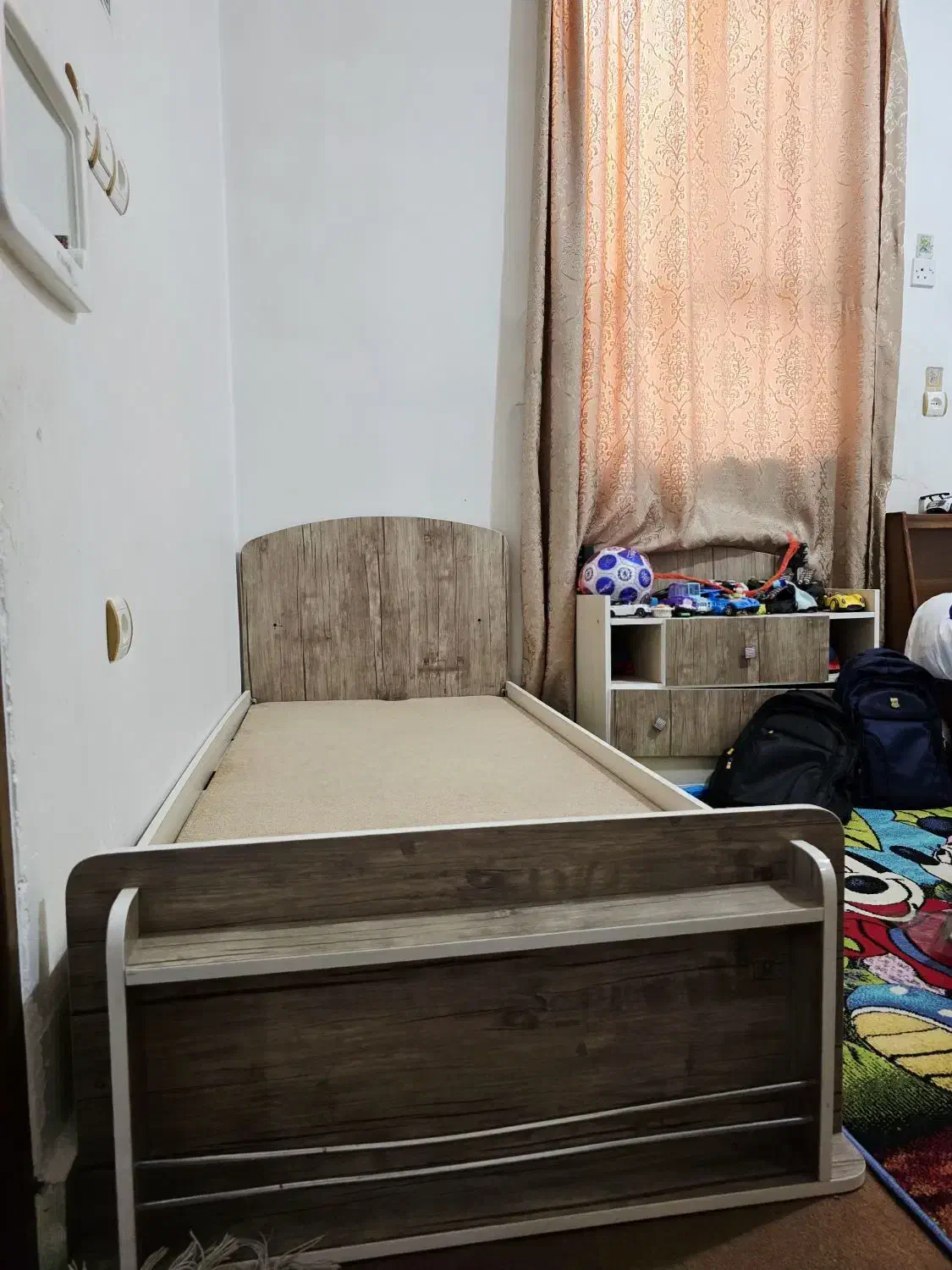 تخت نوجوان|تخت و سرویس خواب|دزفول, |دیوار