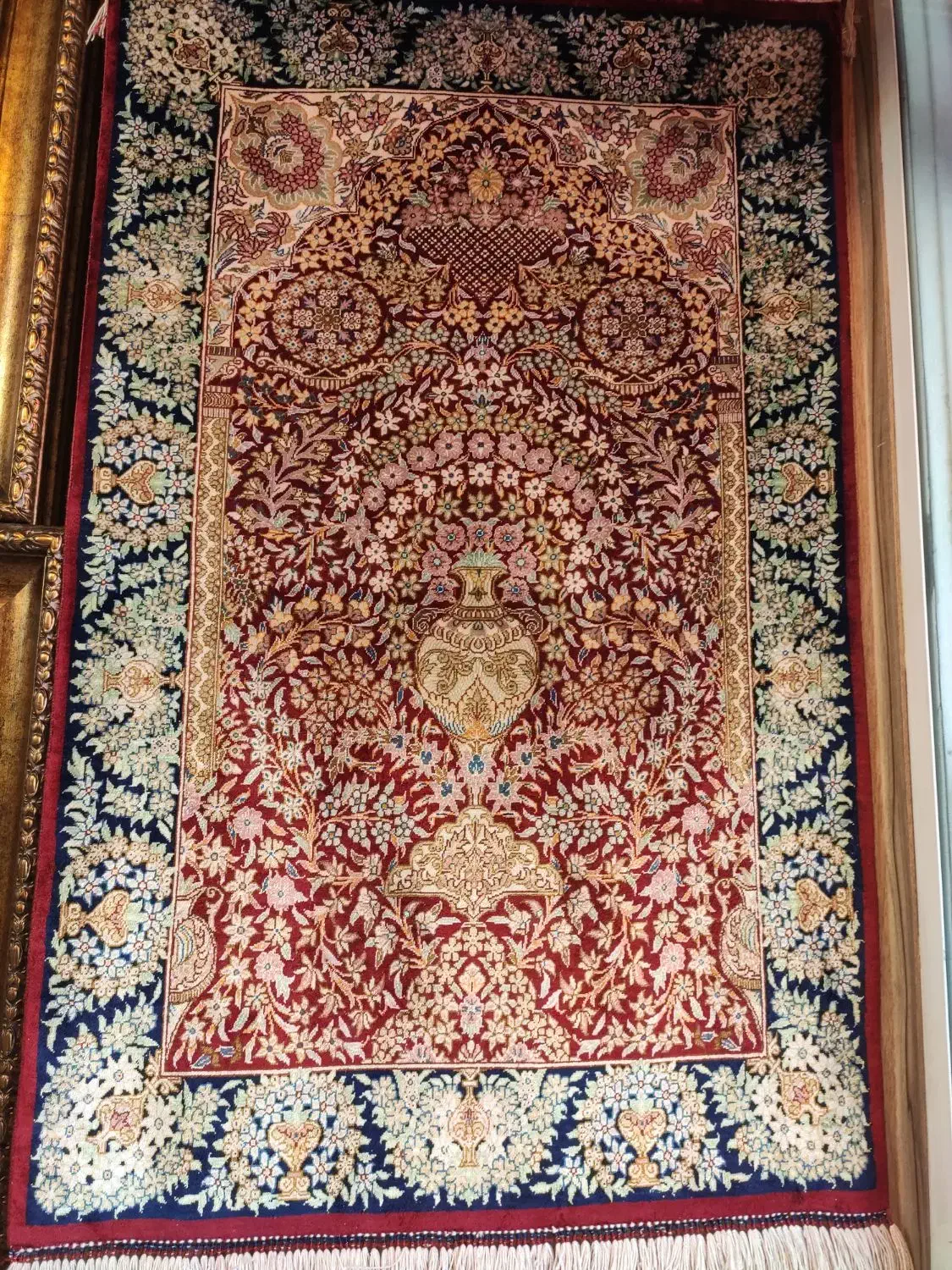 پشتی ابریشم|فرش|تهران, فرمانیه|دیوار