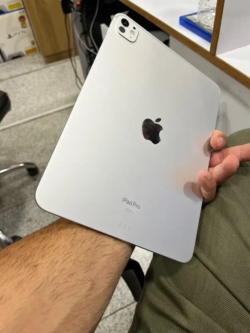 ایپد پرو m4 256 11inch سایکل یک اکبند استفاده نشده|تبلت|تهران, فردوسی|دیوار