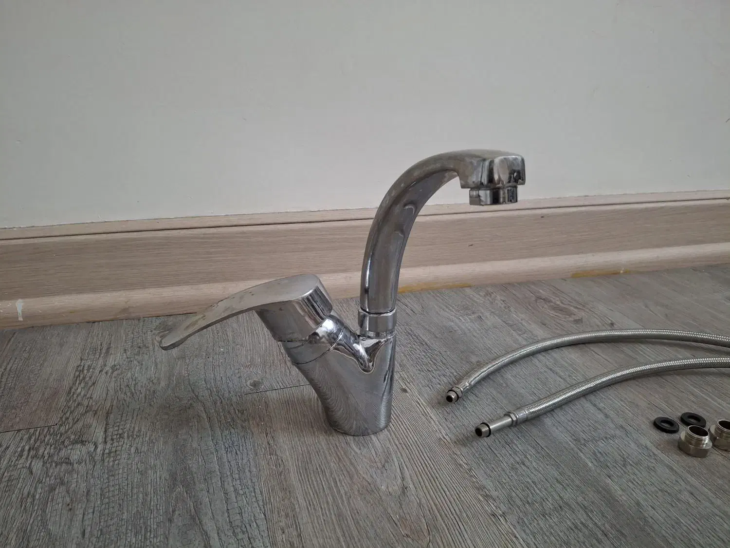 شیر روشویی|لوازم سرویس بهداشتی|ری, هاشمآباد|دیوار