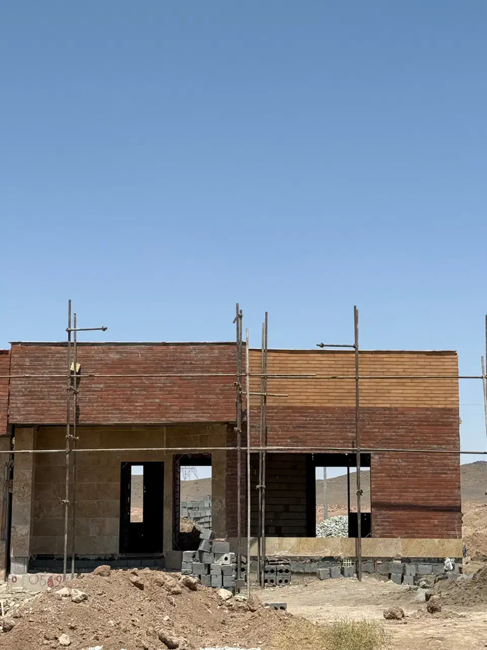 استخدام نماکار آجر و سنگ قم|استخدام معماری، عمران و ساختمانی|قم, پردیسان|دیوار