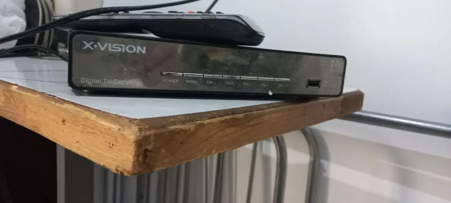 گیرنده دیجیتال ایکس ویژن|تلویزیون و پروژکتور|قم, شاه سید علی|دیوار