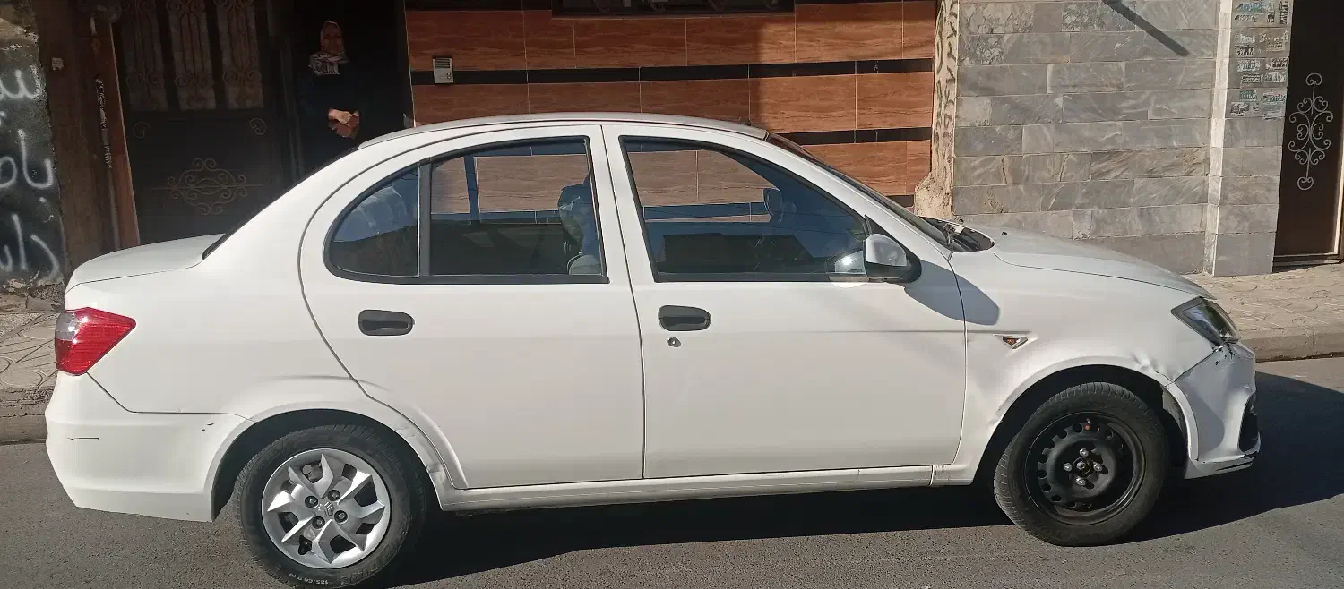 سایناS|خودرو سواری و وانت|اندیشه, اندیشه فاز ۱|دیوار