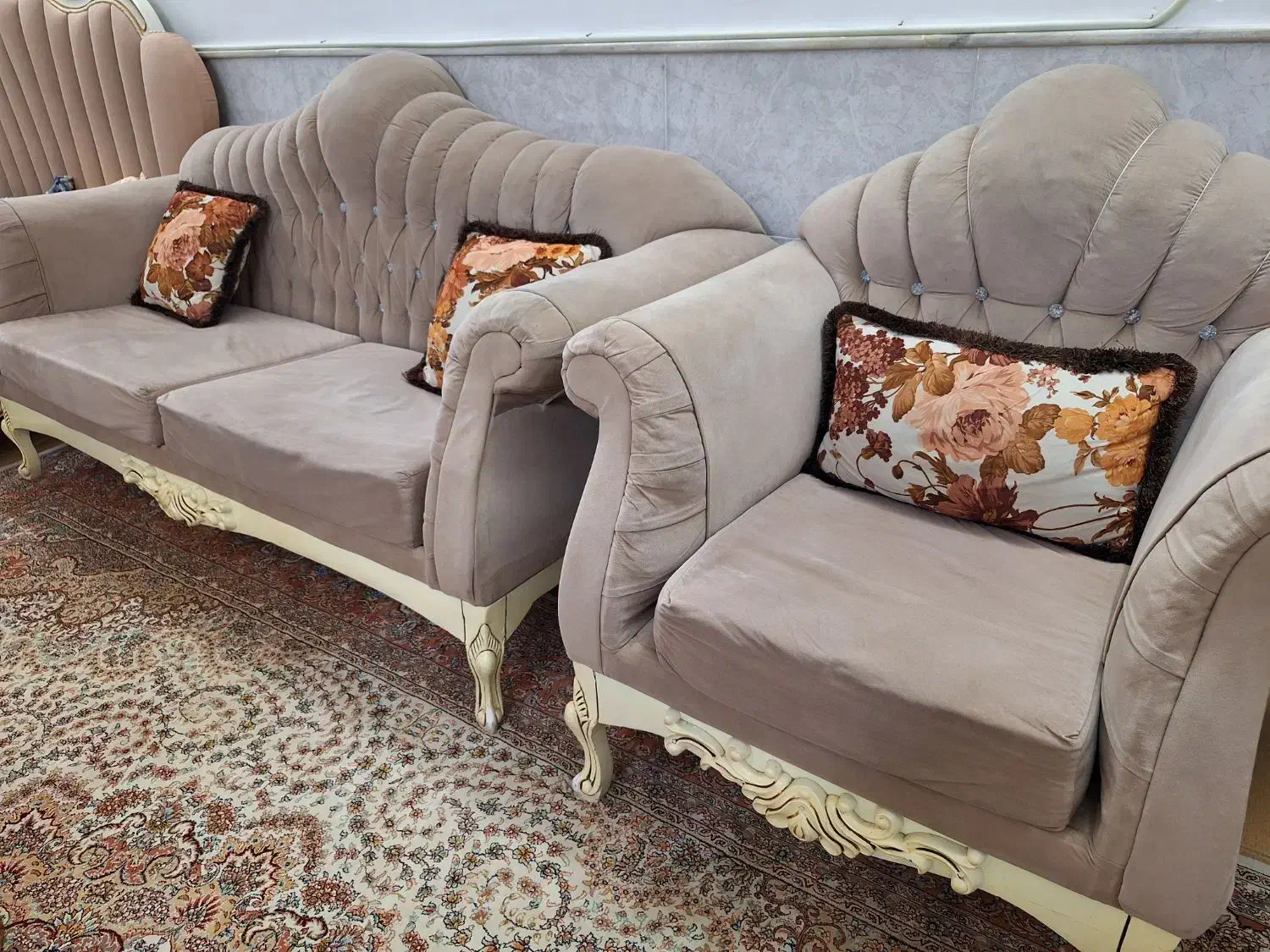 مبل ۸ نفره|مبلمان خانگی و میز عسلی|قم, نیروگاه|دیوار