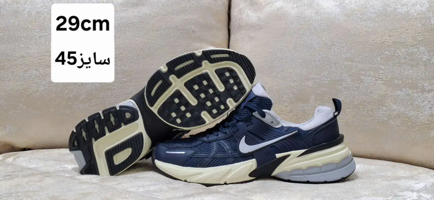 کفش اورجینال|کیف، کفش، کمربند|کاشان, عربها|دیوار