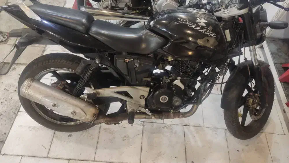 موتور پالس باجاج ۲۲۰|موتورسیکلت|تهران, آسمان|دیوار