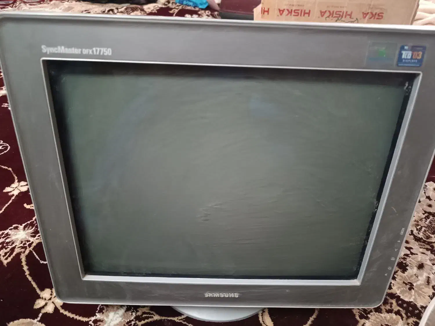 تلویزیون و میز تلویزیون مانیتور کامپیوتر|تلفن رومیزی|قم, ولیعصر|دیوار