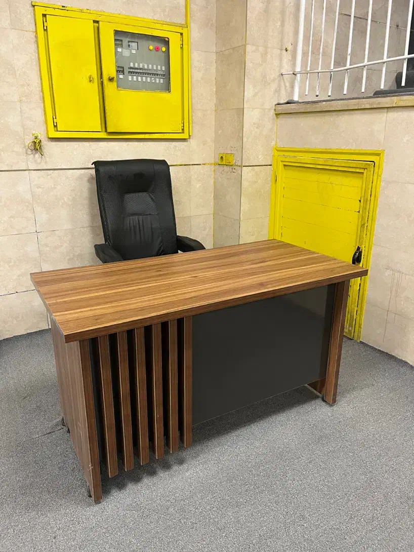 میز و صندلی اداری|دفتر کار|اصفهان, دستگرده|دیوار